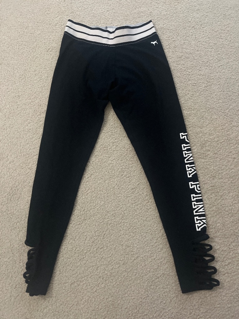 Victoria Secret Pink black leggings size Medium